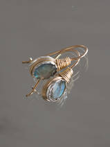 earrings Wire mini oval labradorite