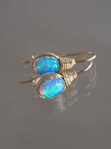 Ohrhänger Wire mini, blauer Opal