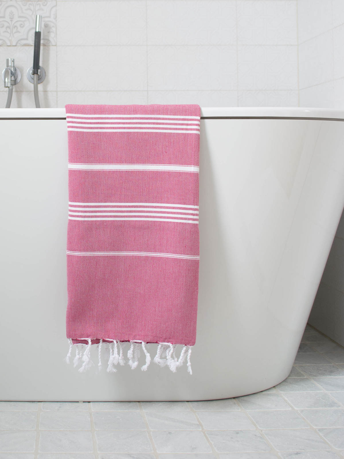 hammam towel cerise/white