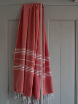 fouta rouge brique