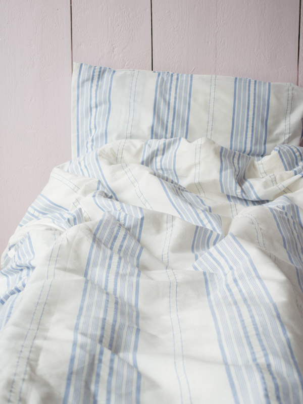 Housse de couette a rayures bleu grec - housse de couette et taie d'oreiller  - couvre-lits - coussins