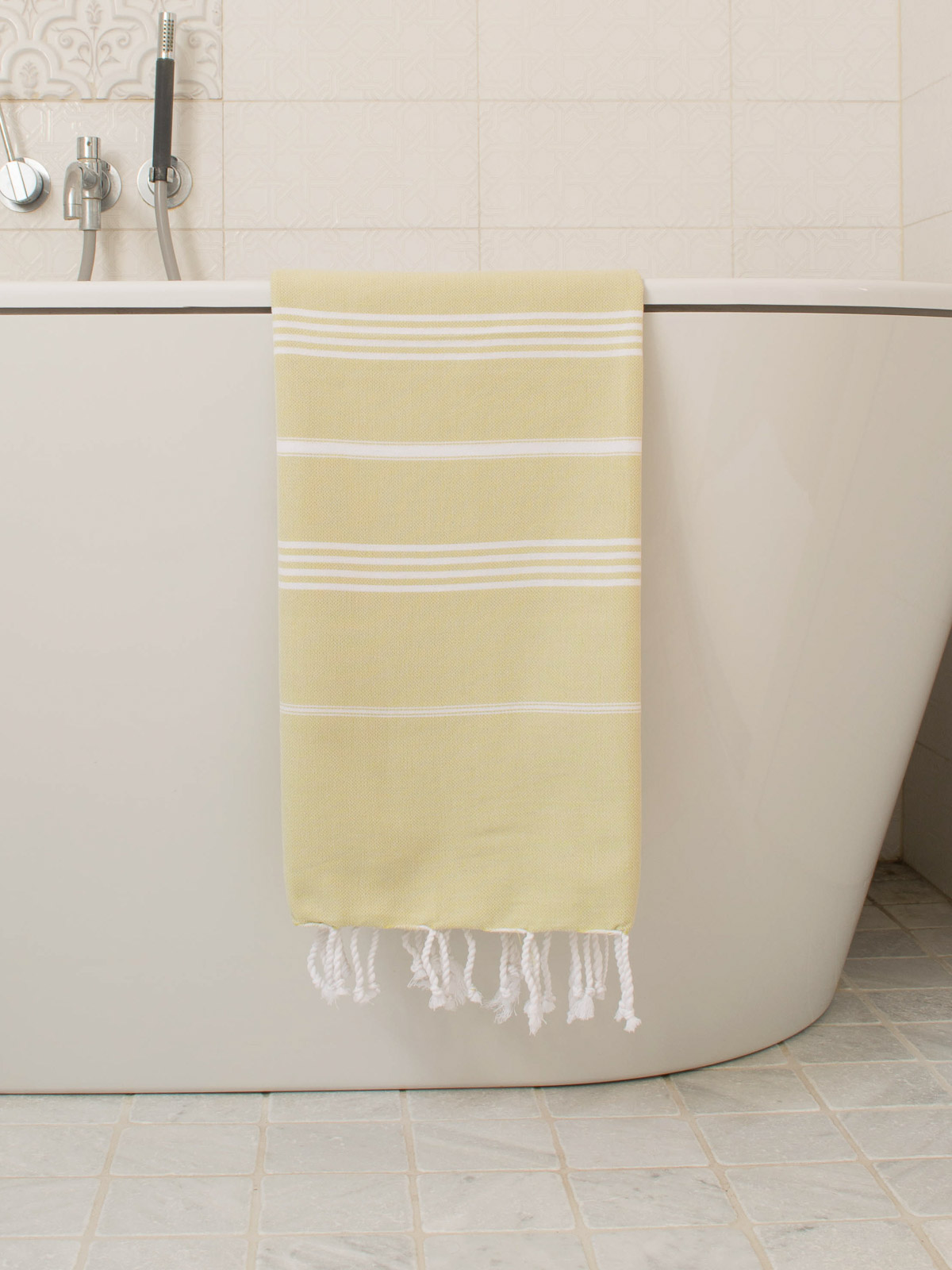 fouta tilleul/blanc