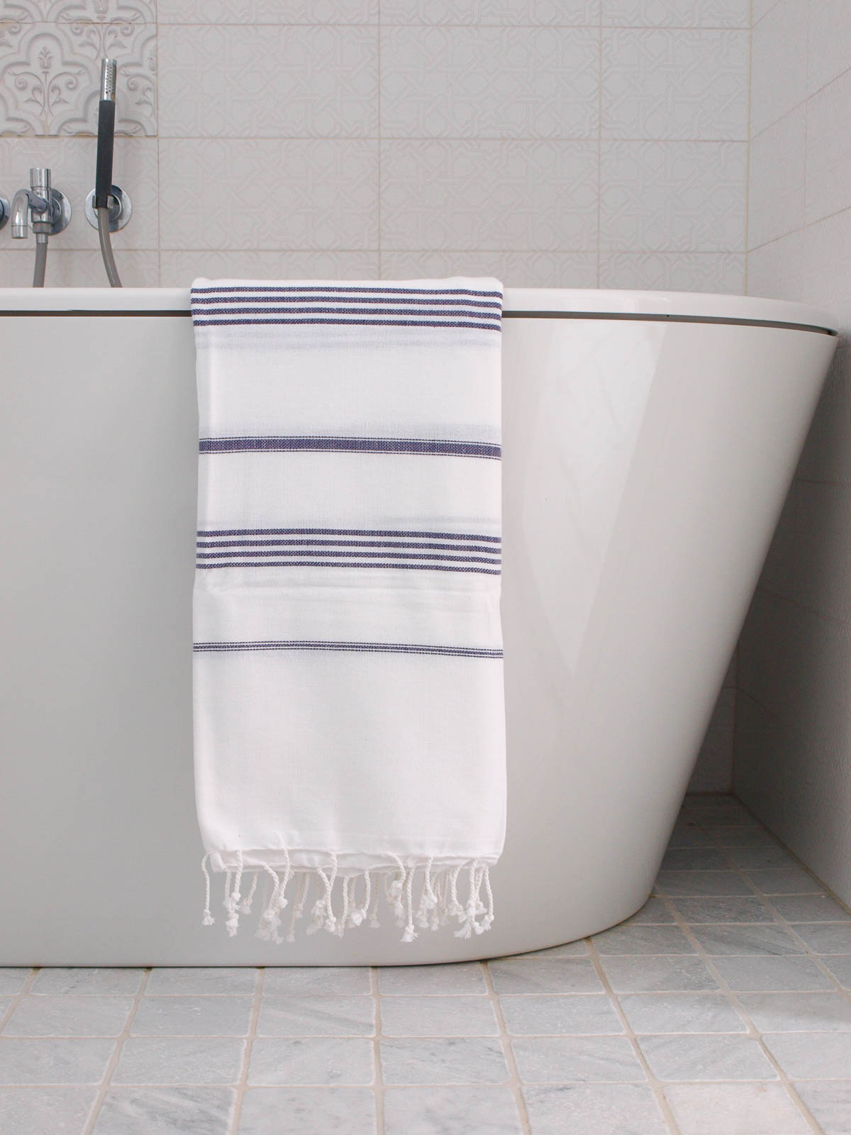 fouta blanc/violet foncé