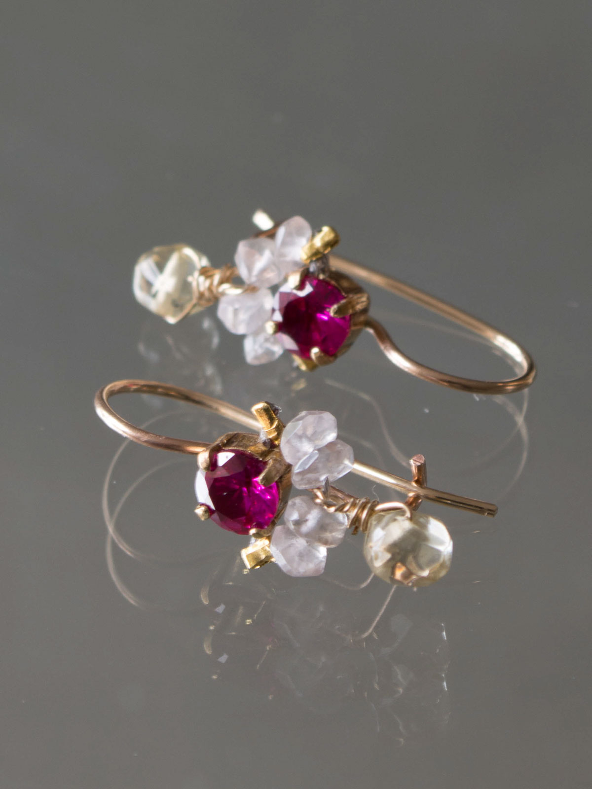 boucles d'oreilles Dancer cristal fuchsia, quartz rose