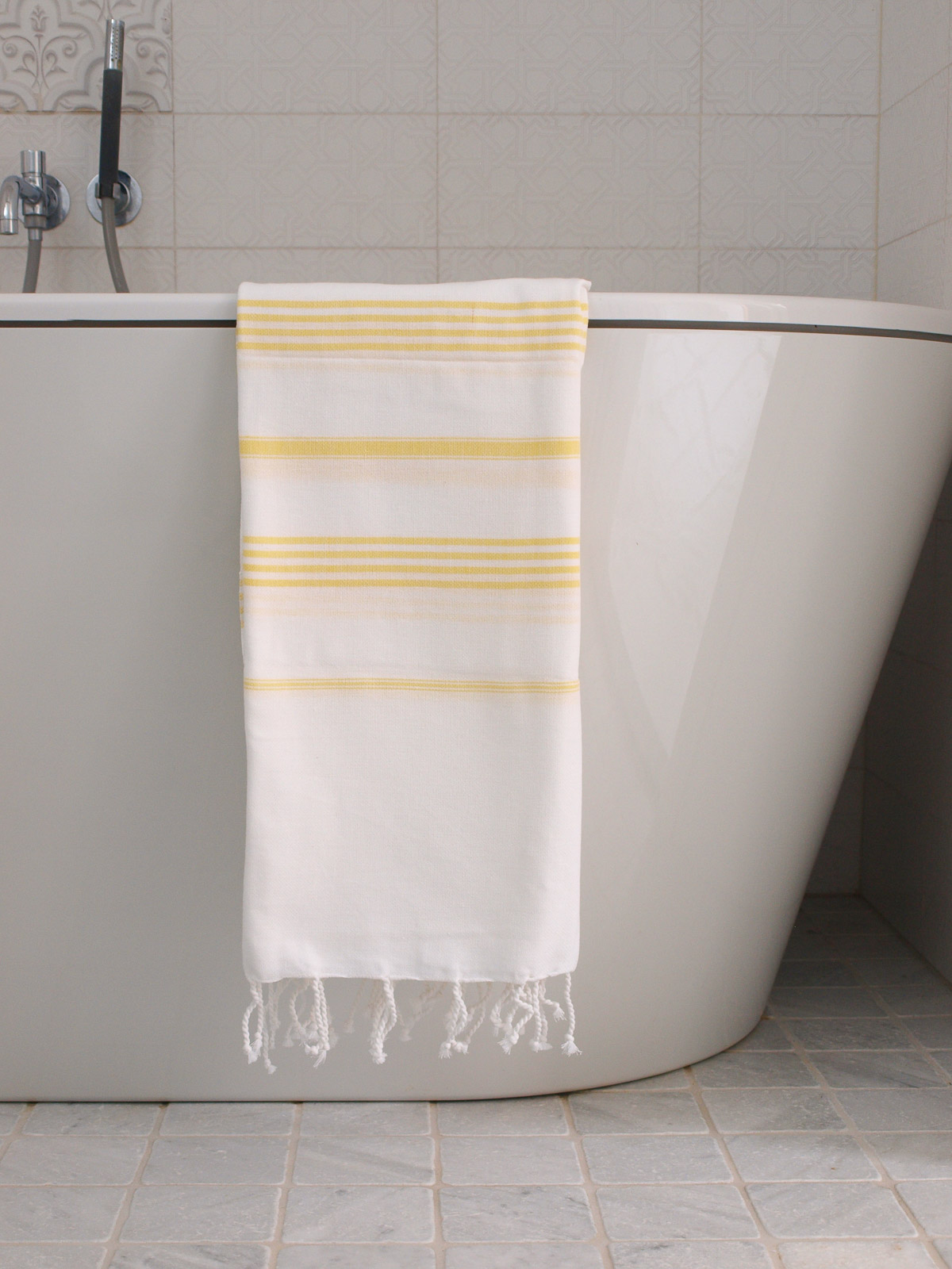 fouta blanc/jaune