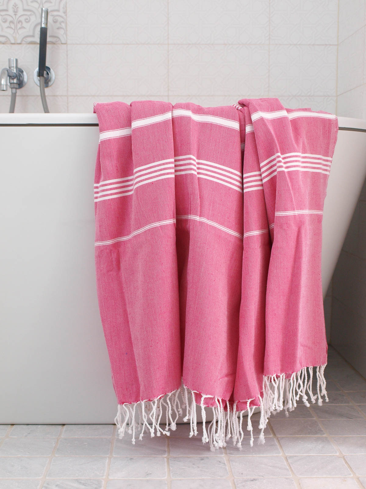 fouta fuchsia/blanc