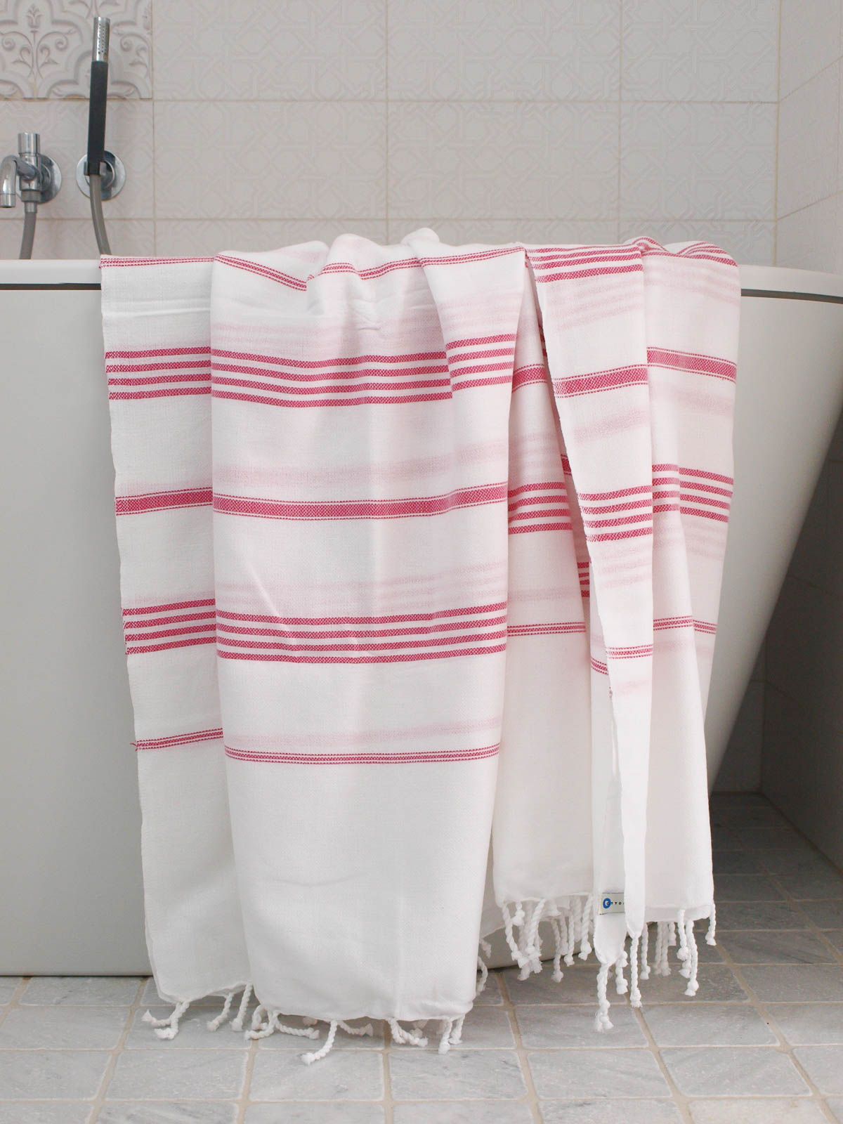 fouta blanc/fuchsia