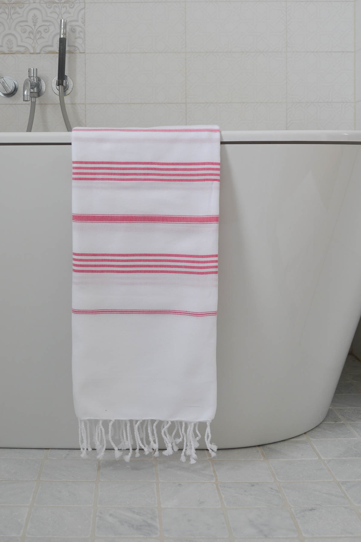 fouta blanc/rouge rubis